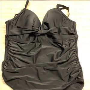 Merona XL bathing suit.  Excellent condition!